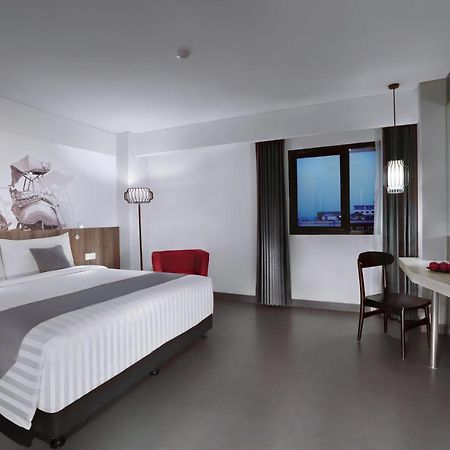 Hotel Neo Malioboro By Aston Γιογκιακάρτα Εξωτερικό φωτογραφία