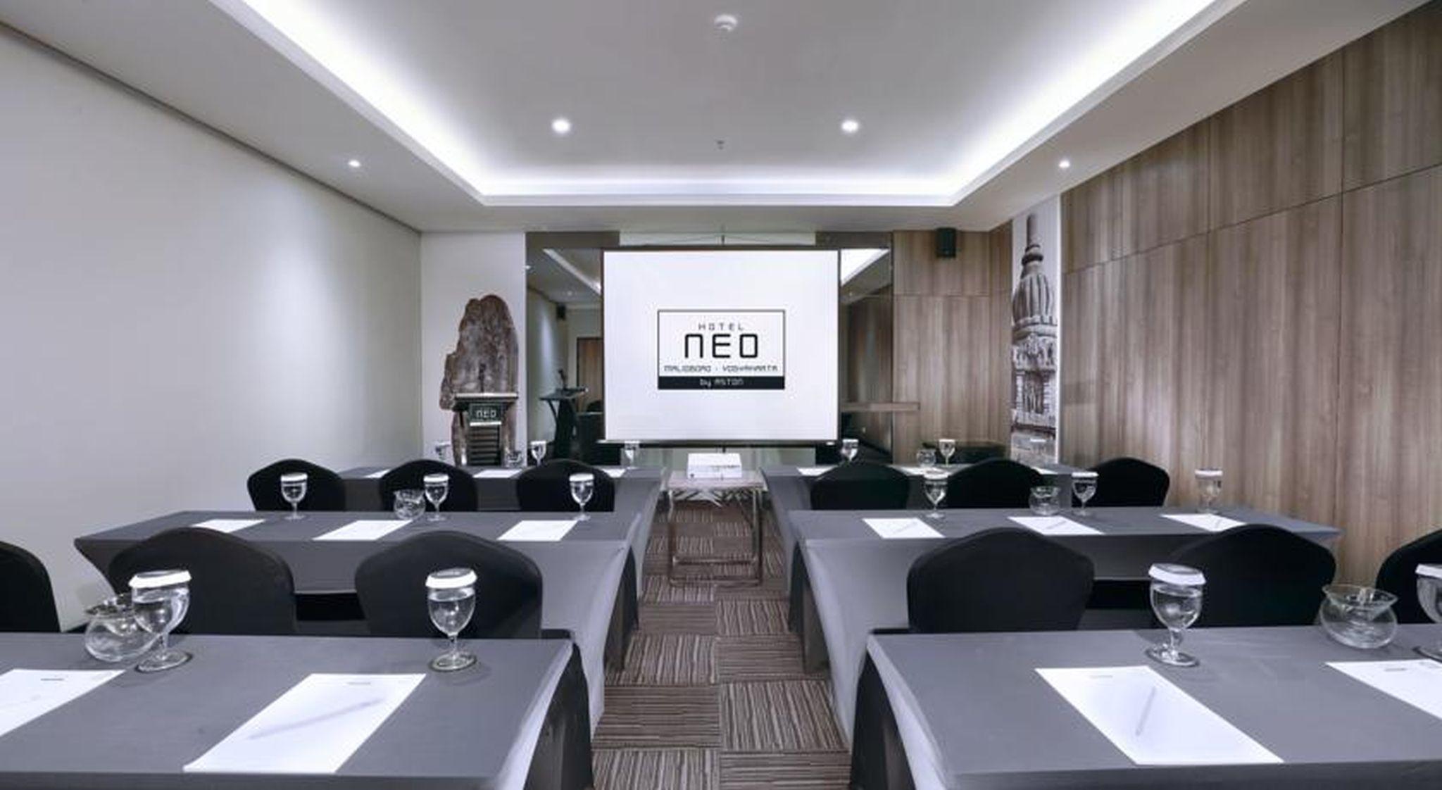 Hotel Neo Malioboro By Aston Γιογκιακάρτα Εξωτερικό φωτογραφία