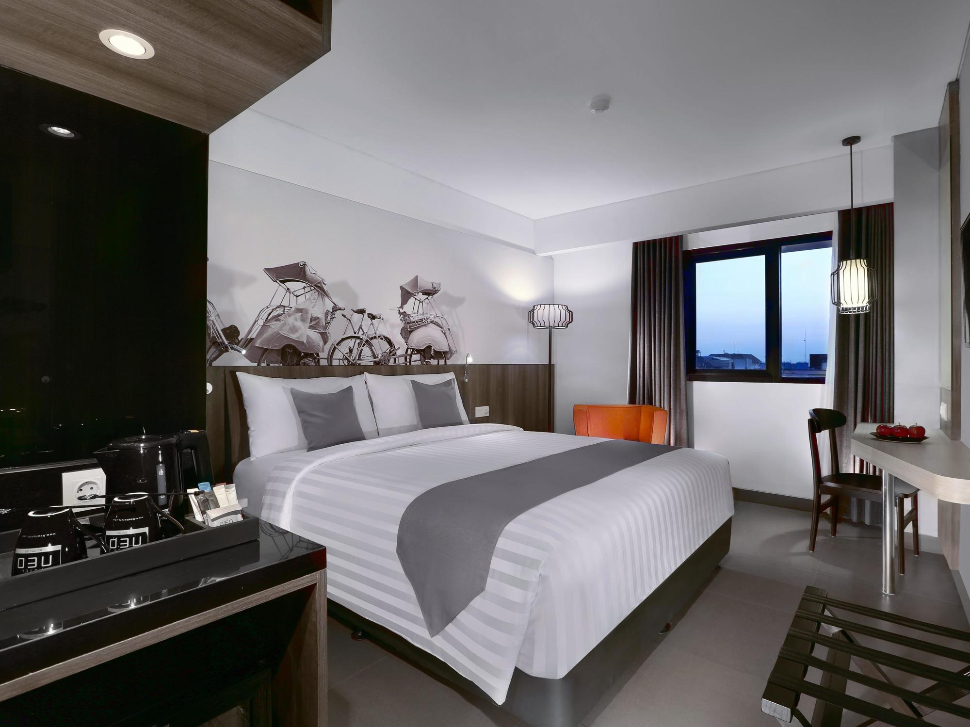 Hotel Neo Malioboro By Aston Γιογκιακάρτα Εξωτερικό φωτογραφία